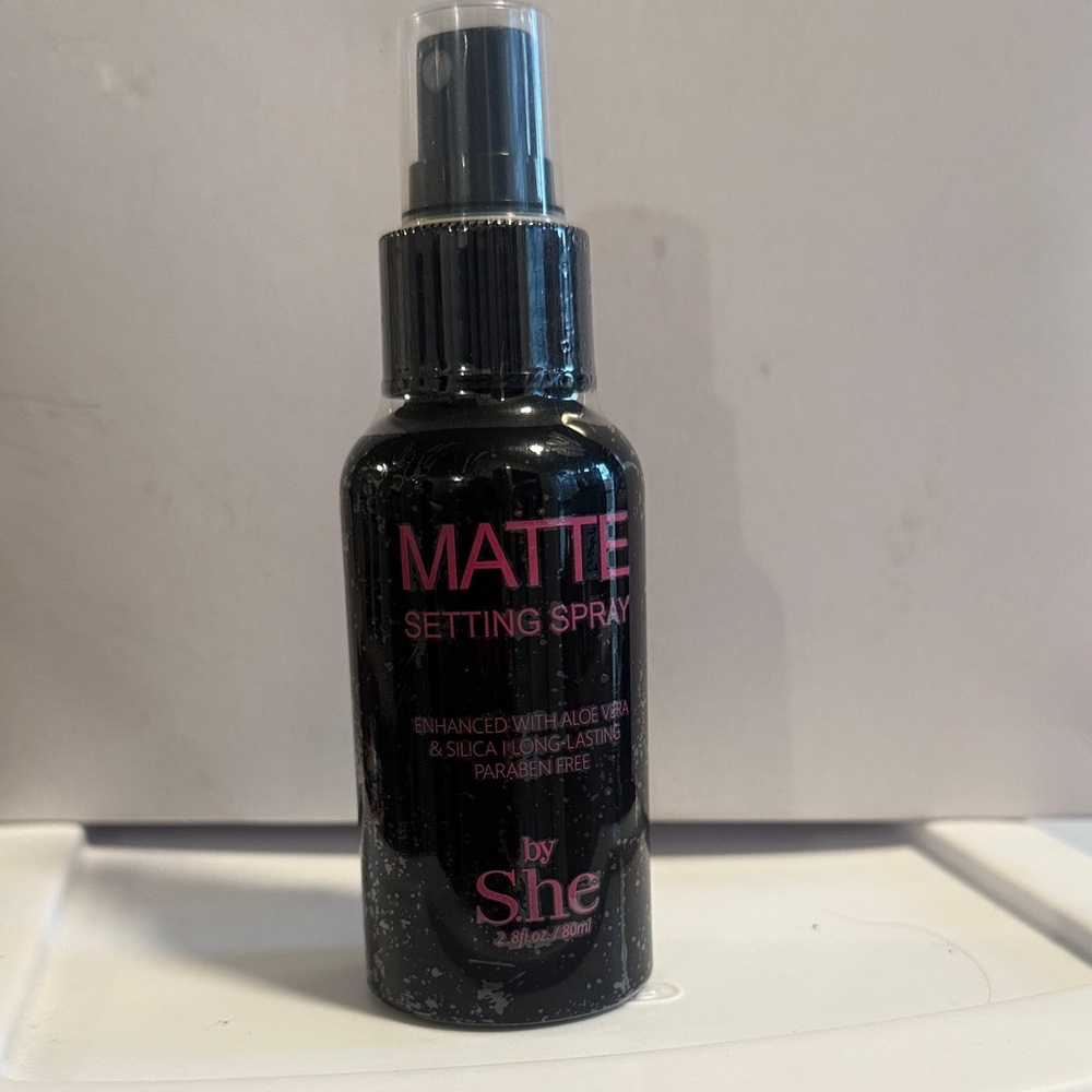 4/$30 Matte Setting Spray